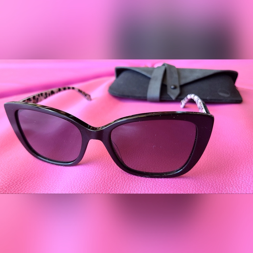 NEW Love Moschino Black Sunglasses with Animal Print Accents - Picture 4 of 8